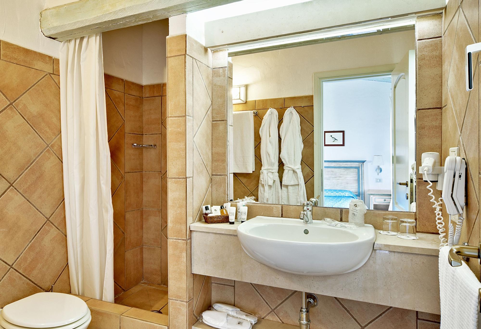 Colonna Park 4*