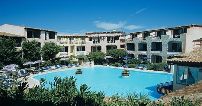 Colonna Park 4*